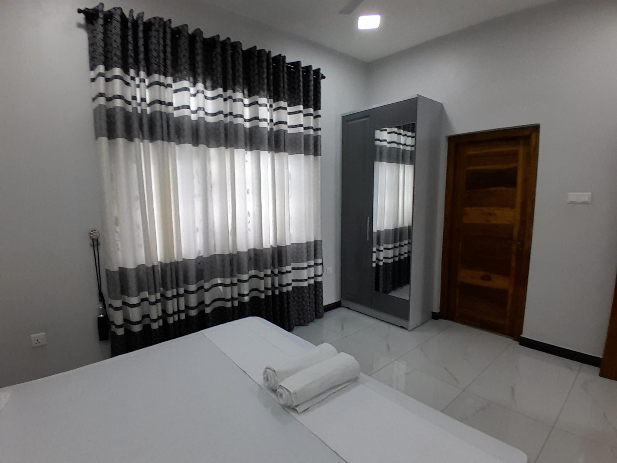 Alps Villa Jaffna Ngoại thất bức ảnh