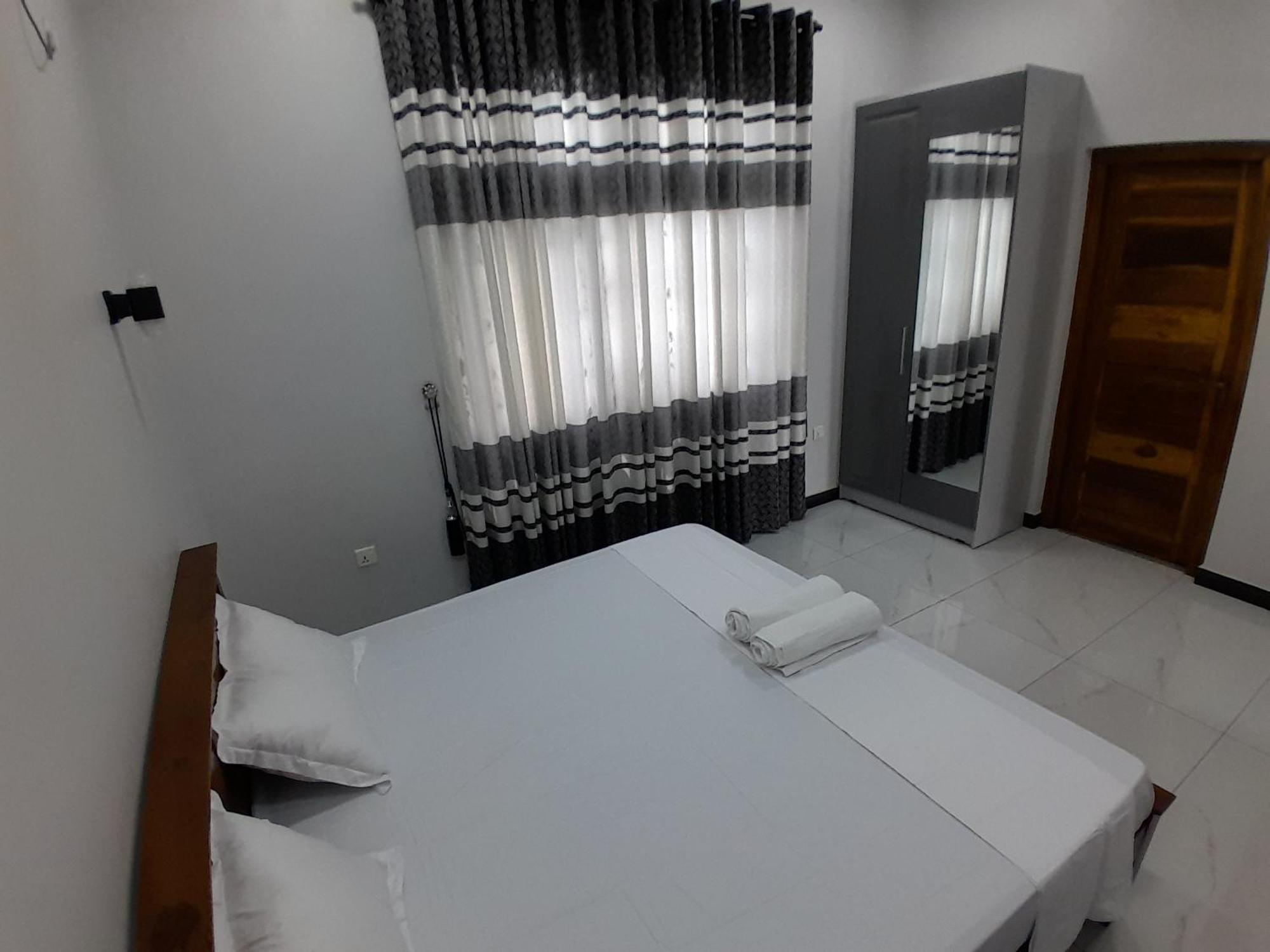 Alps Villa Jaffna Ngoại thất bức ảnh