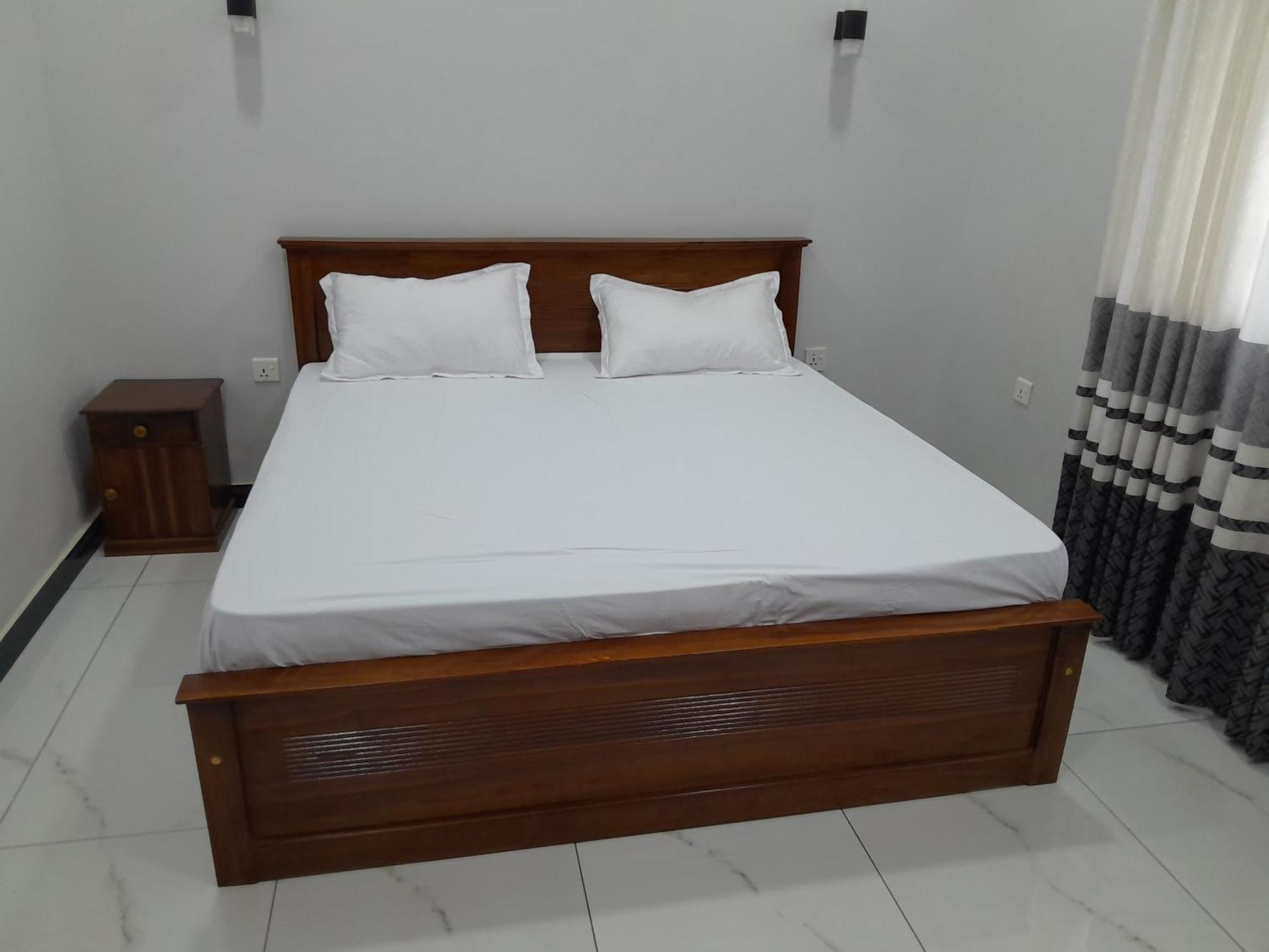 Alps Villa Jaffna Ngoại thất bức ảnh